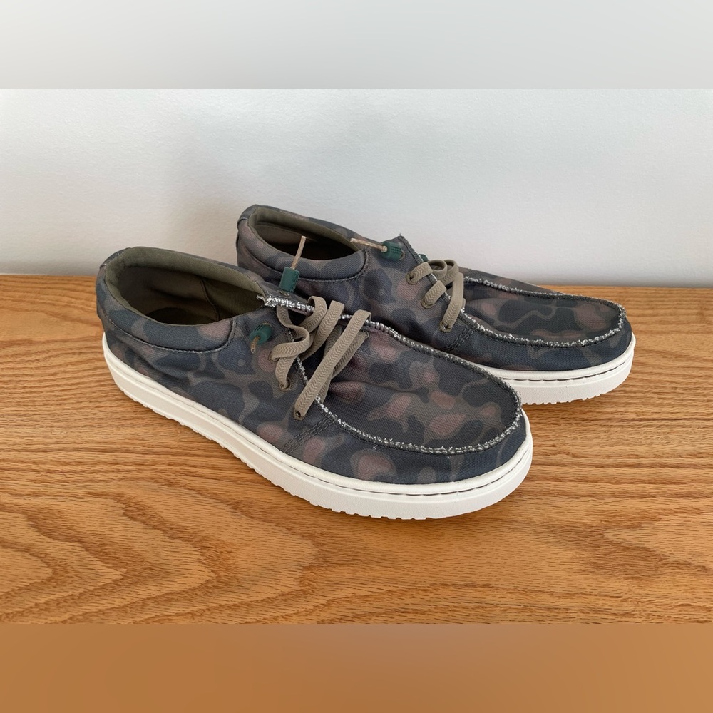 LL Bean Slip On Shoes Womens Sz 8 Higgins Beach 4 Eye Shoes Camouflage Green